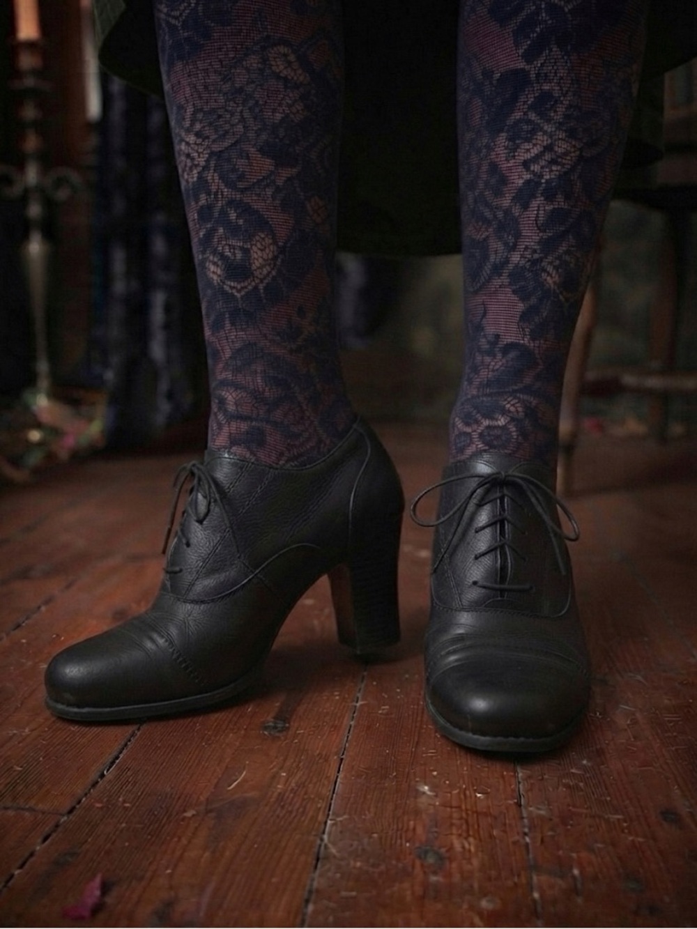 Clarks Lace-Up Oxford Heeled Booties Size 9.5 Black Leather Whimsigoth Fall